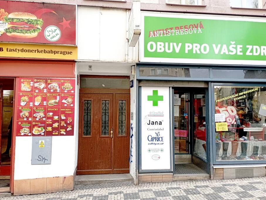 Apartment Captain Nemo Prague Ngoại thất bức ảnh